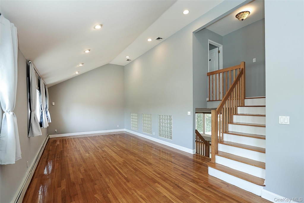 874 Seamans Neck Road - Photo 11
