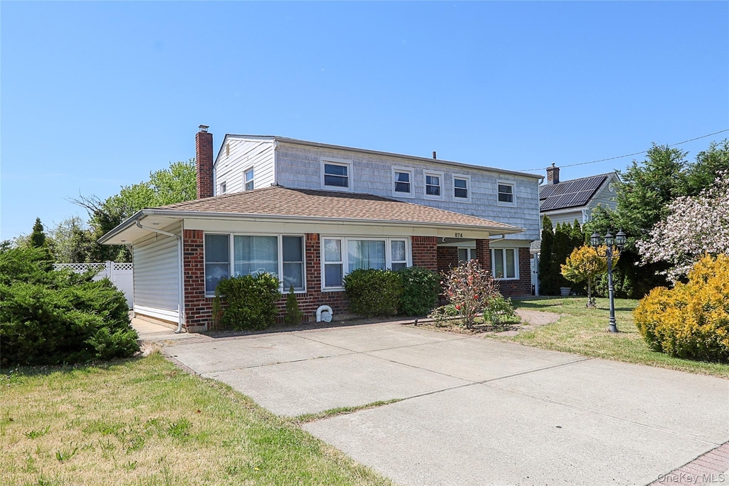 874 Seamans Neck Road - Photo 0