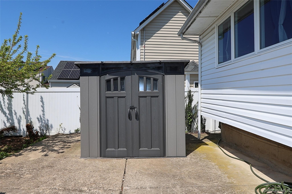 874 Seamans Neck Road - Photo 34