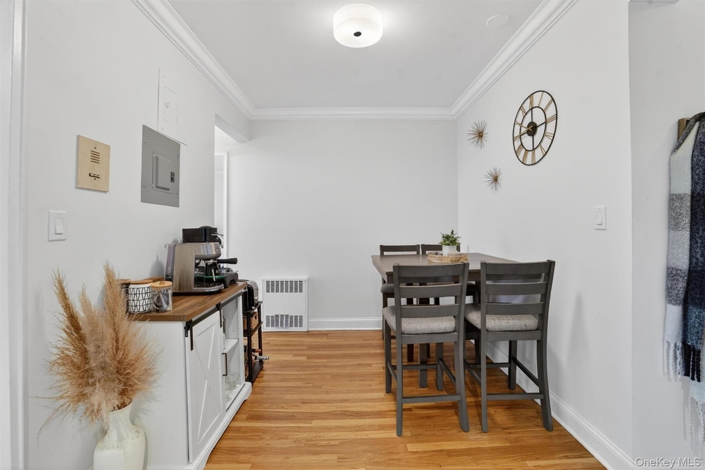 325 King Street - Photo 12