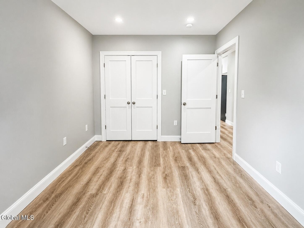 62 Glen Avenue - Photo 9