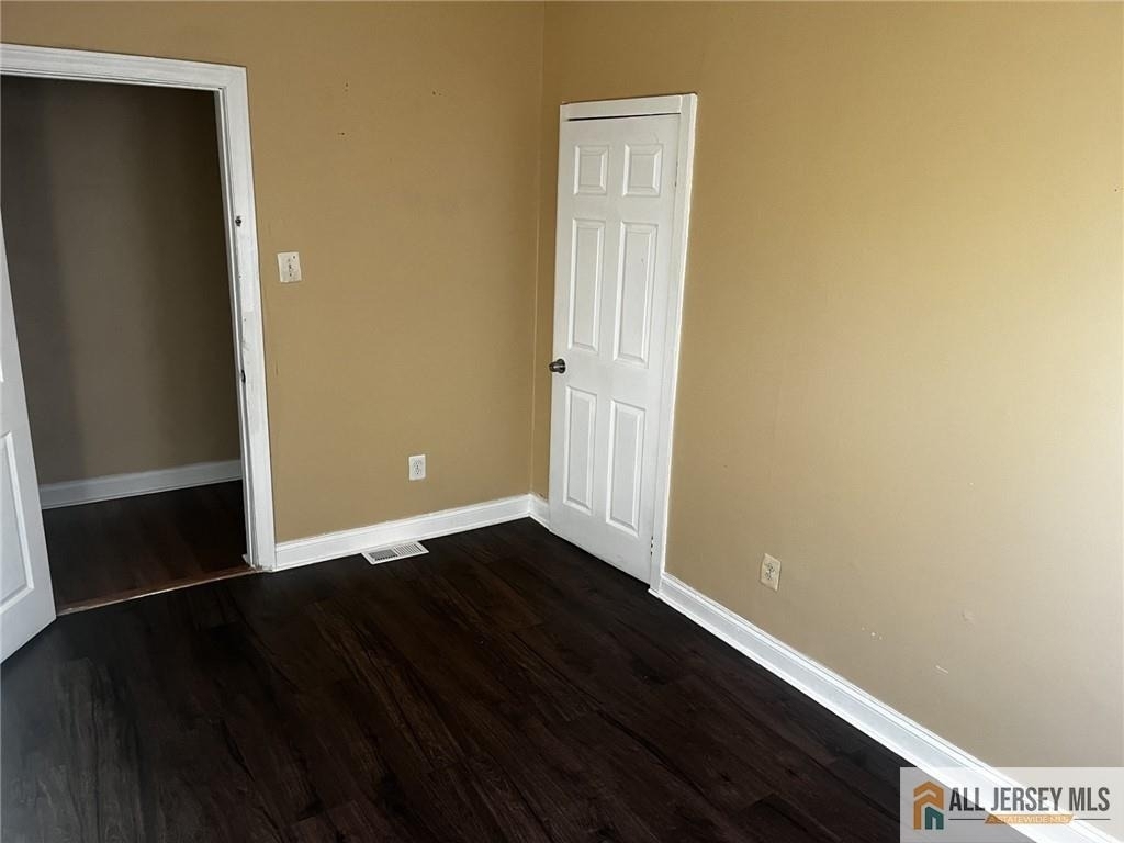 186 Comstock Street - Photo 5