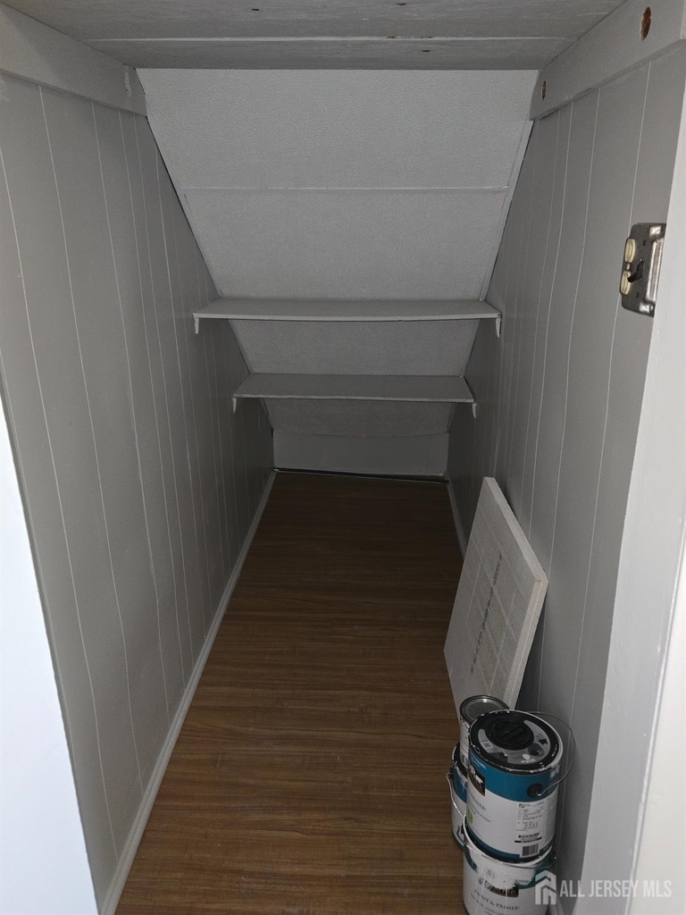 138 Hamilton Boulevard - Photo 11