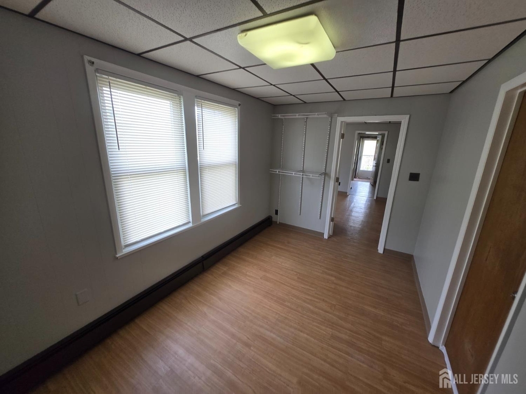 138 Hamilton Boulevard - Photo 9