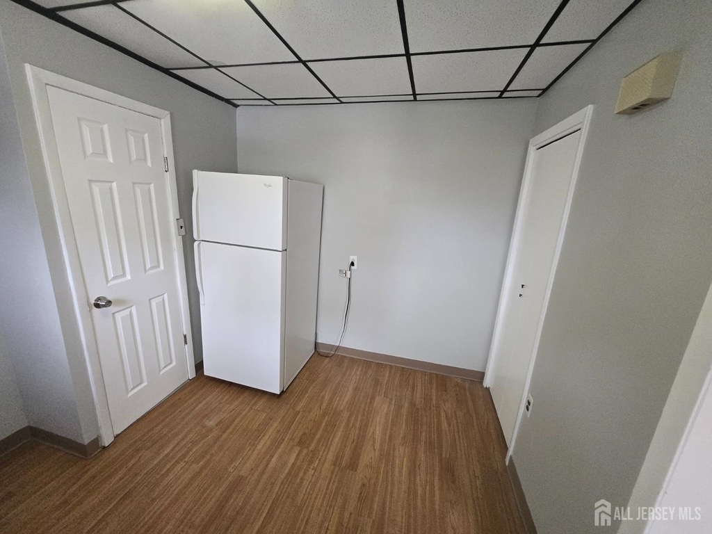 138 Hamilton Boulevard - Photo 10