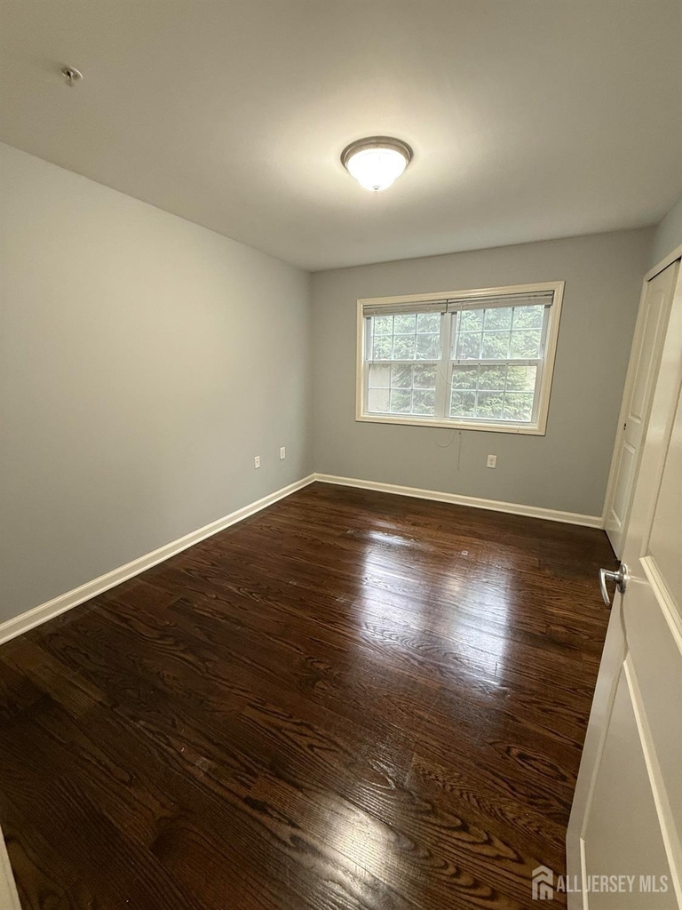 1400 St Georges Avenue - Photo 3