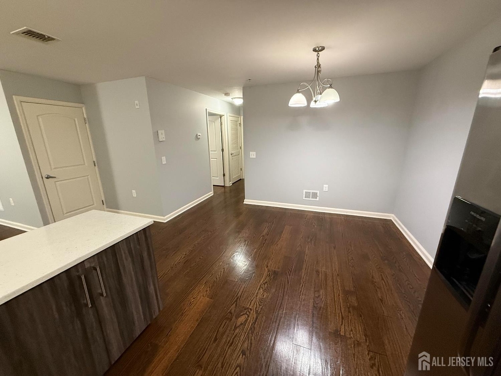 1400 St Georges Avenue - Photo 2