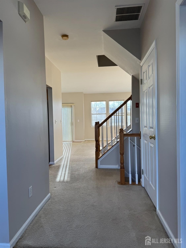 30 Amesbury Court - Photo 1