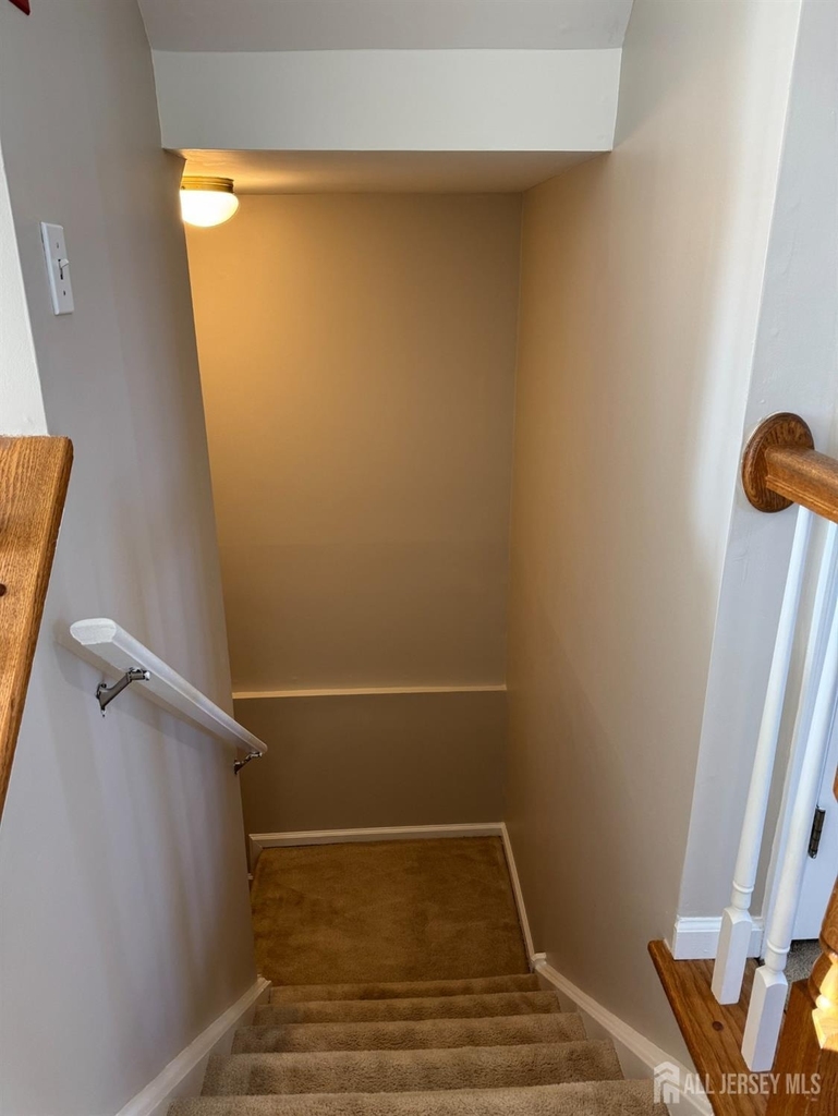 30 Amesbury Court - Photo 24