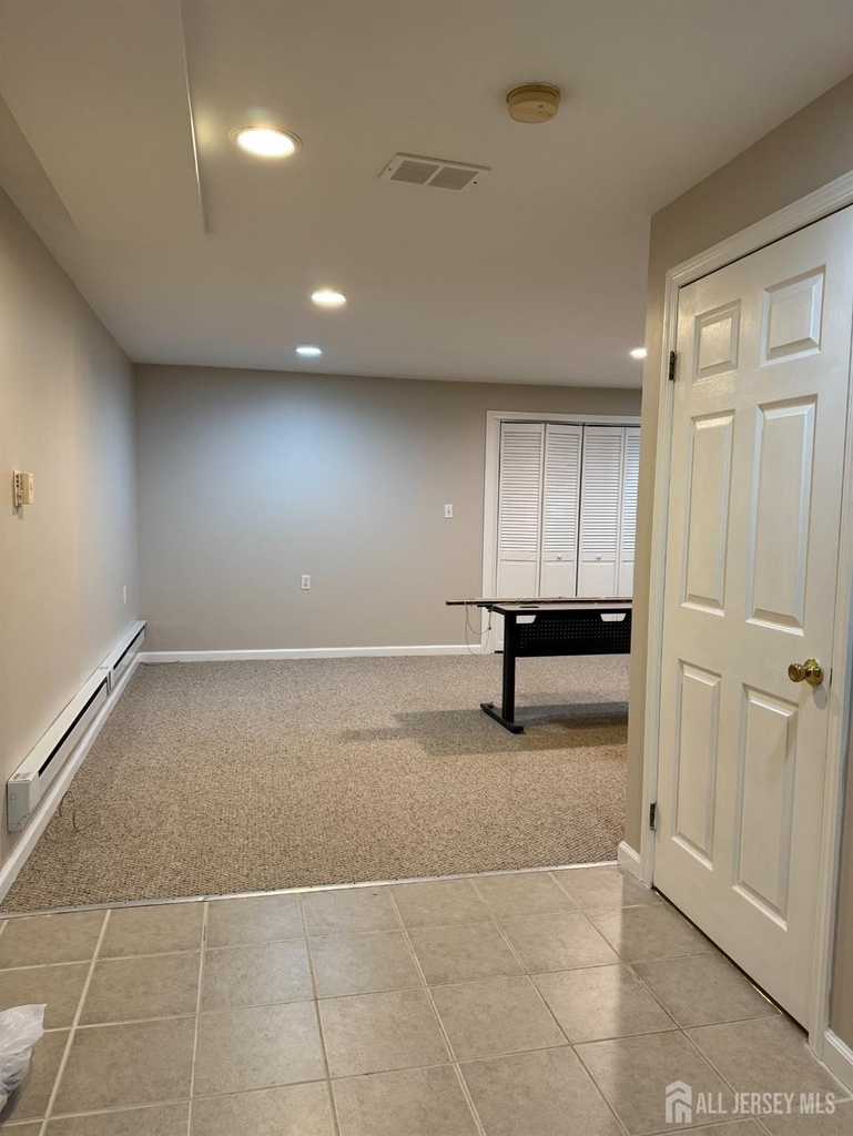 30 Amesbury Court - Photo 26