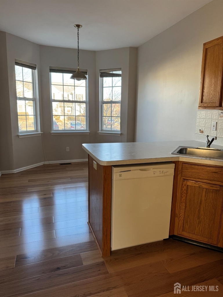 30 Amesbury Court - Photo 6