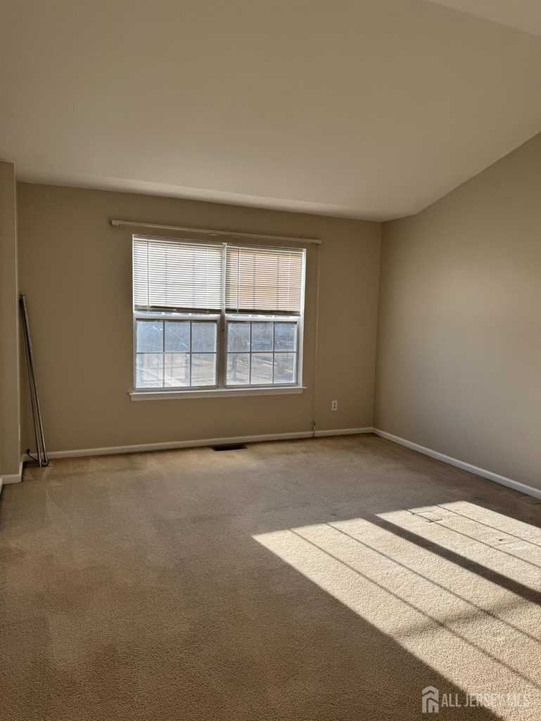 30 Amesbury Court - Photo 16