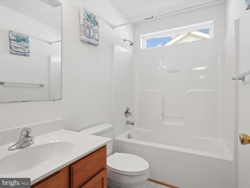 1114 Ashby Street - Photo 18