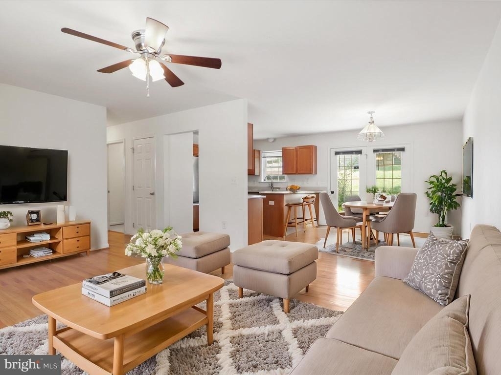 1114 Ashby Street - Photo 1