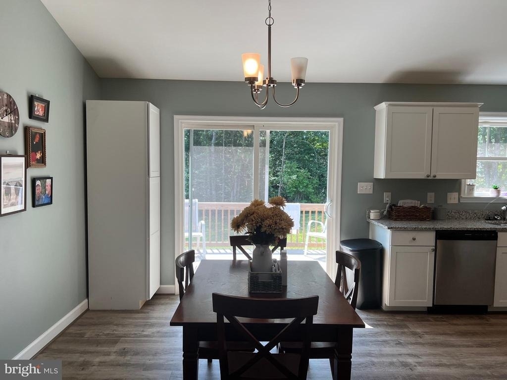 346 Brooks Drive - Photo 6