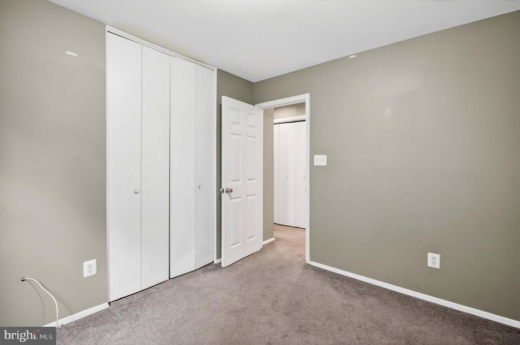 16611 Geddy Court - Photo 20