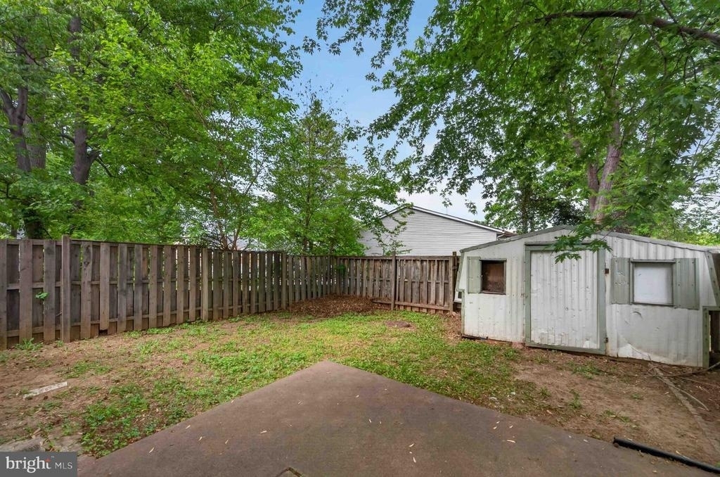 16611 Geddy Court - Photo 31