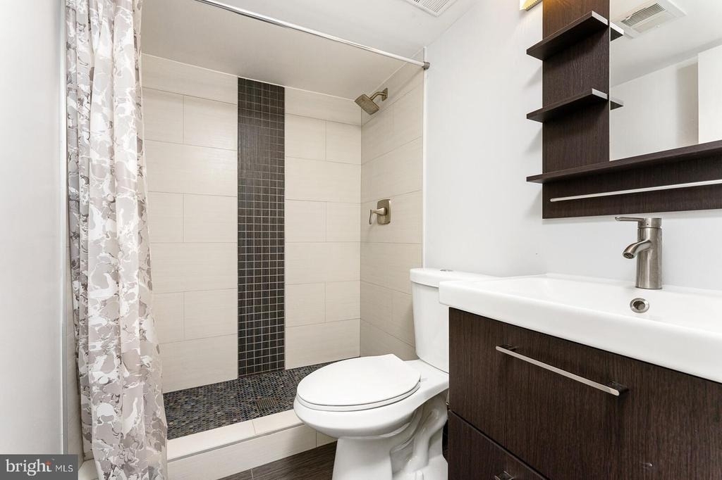8415 Hollis Lane - Photo 15