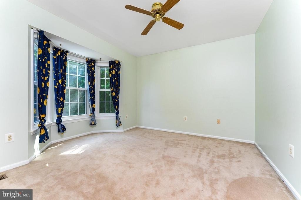 8415 Hollis Lane - Photo 16