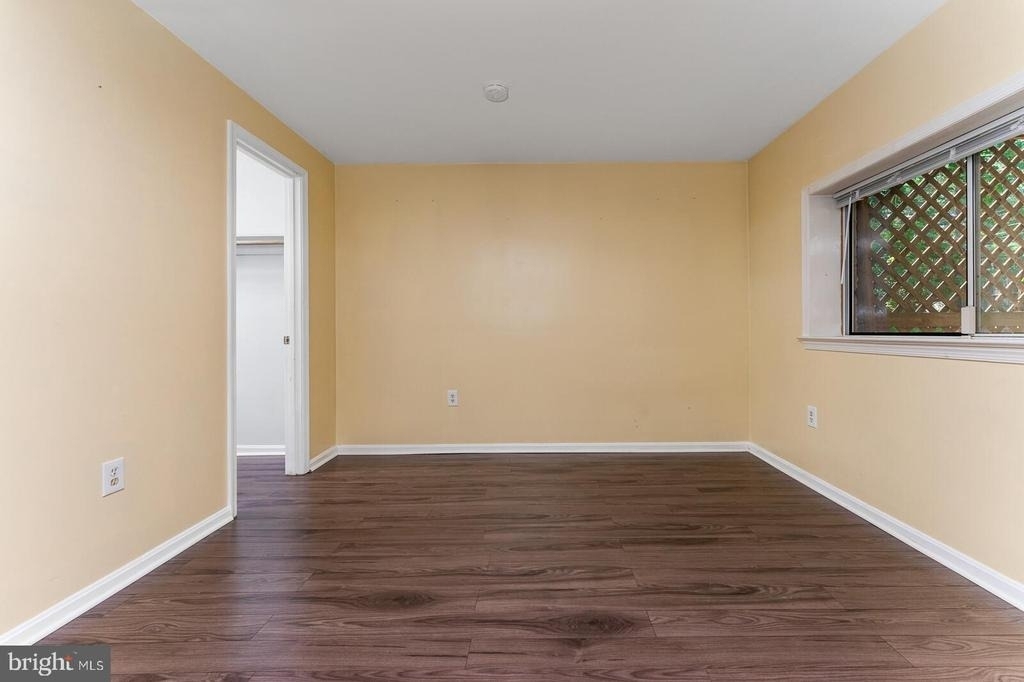 8415 Hollis Lane - Photo 20