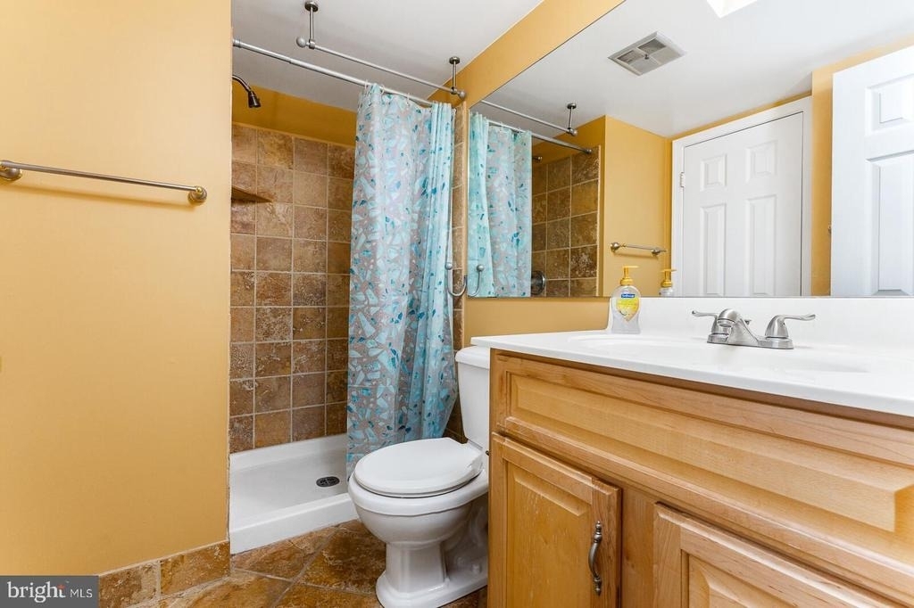 8415 Hollis Lane - Photo 21