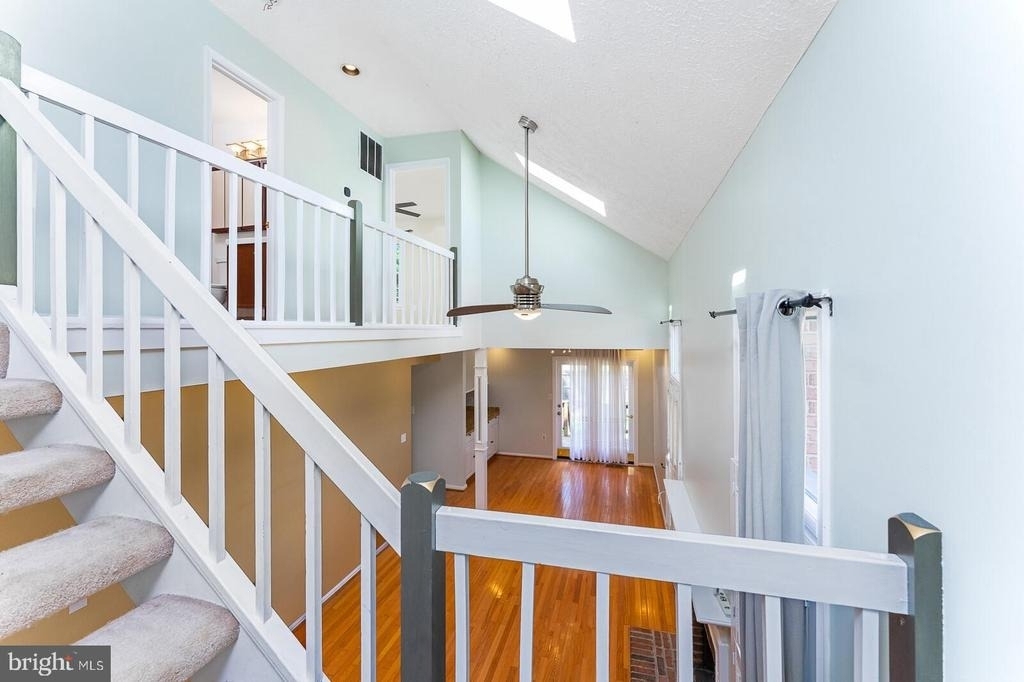 8415 Hollis Lane - Photo 12