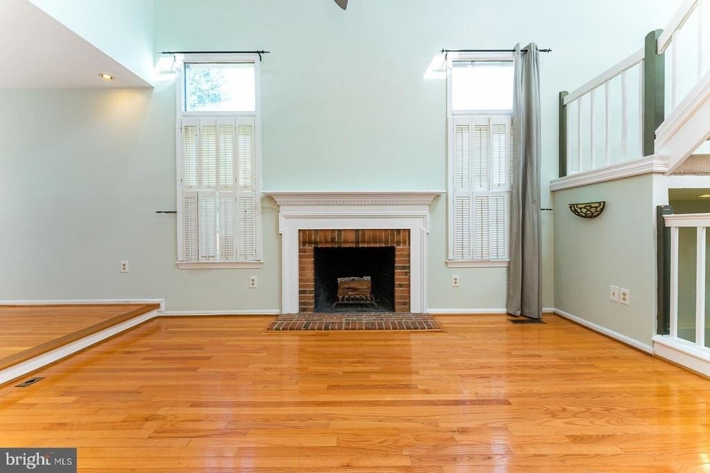8415 Hollis Lane - Photo 11
