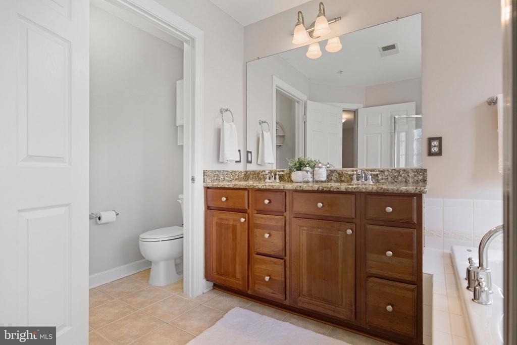 7996 Reserve Way - Photo 32