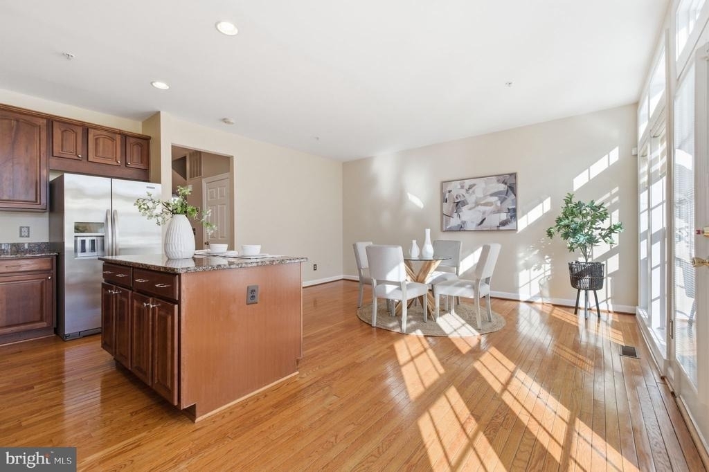 7996 Reserve Way - Photo 14