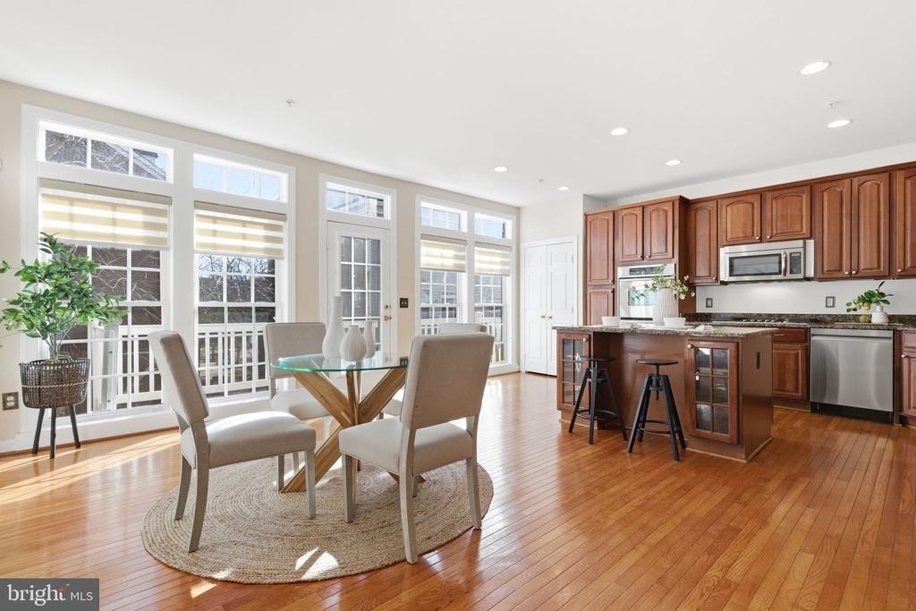 7996 Reserve Way - Photo 20