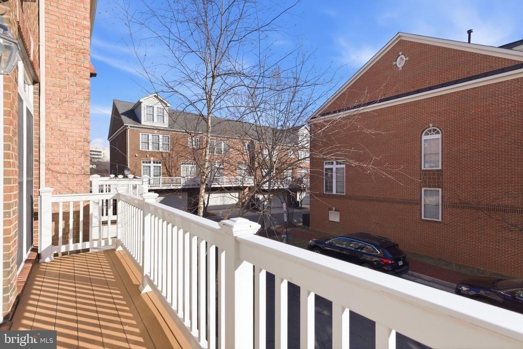 7996 Reserve Way - Photo 23