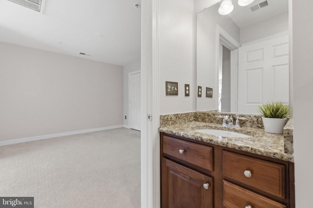 7996 Reserve Way - Photo 41