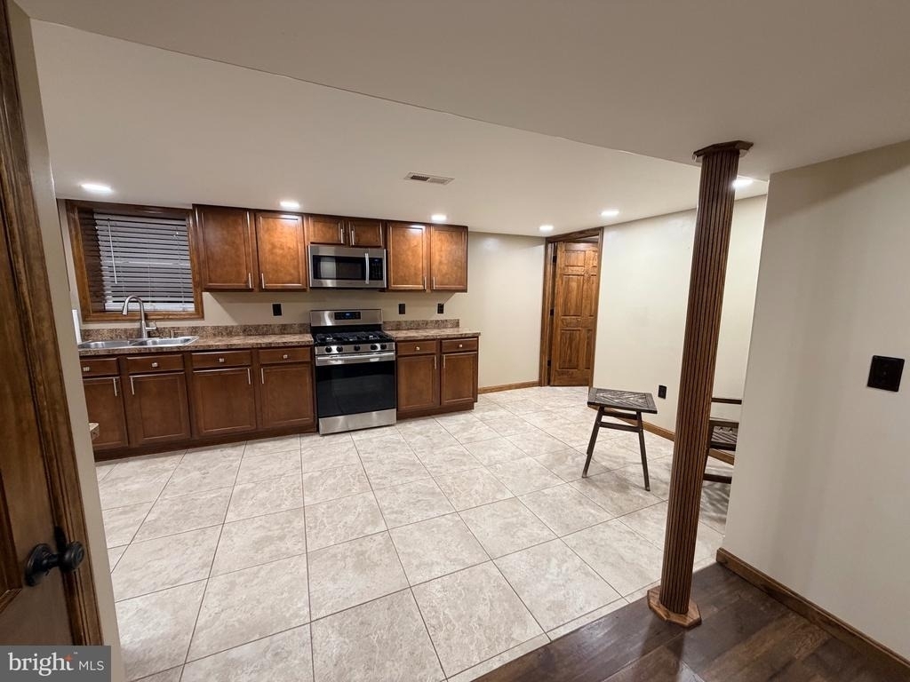 1105 Meander Drive - Photo 6
