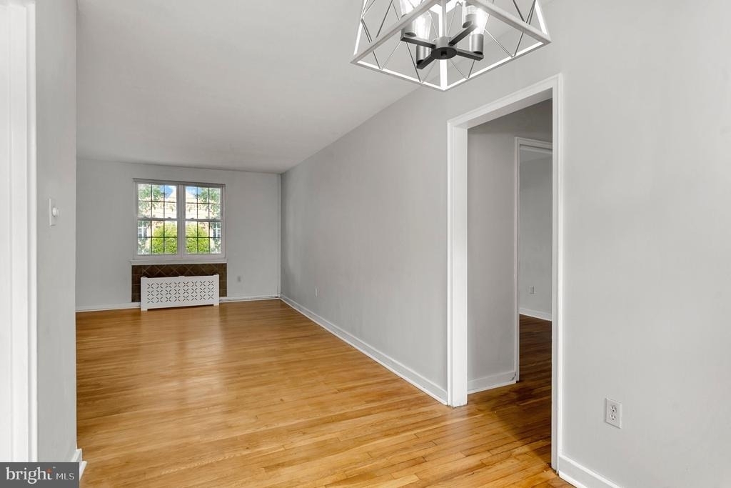 3201 Commonwealth Avenue - Photo 15