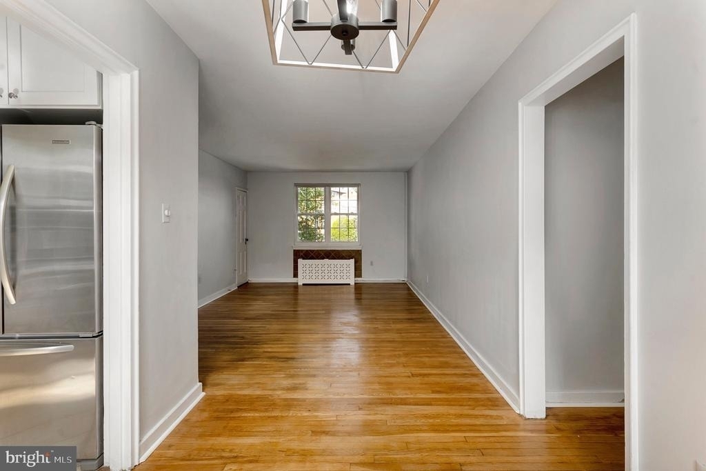 3201 Commonwealth Avenue - Photo 10