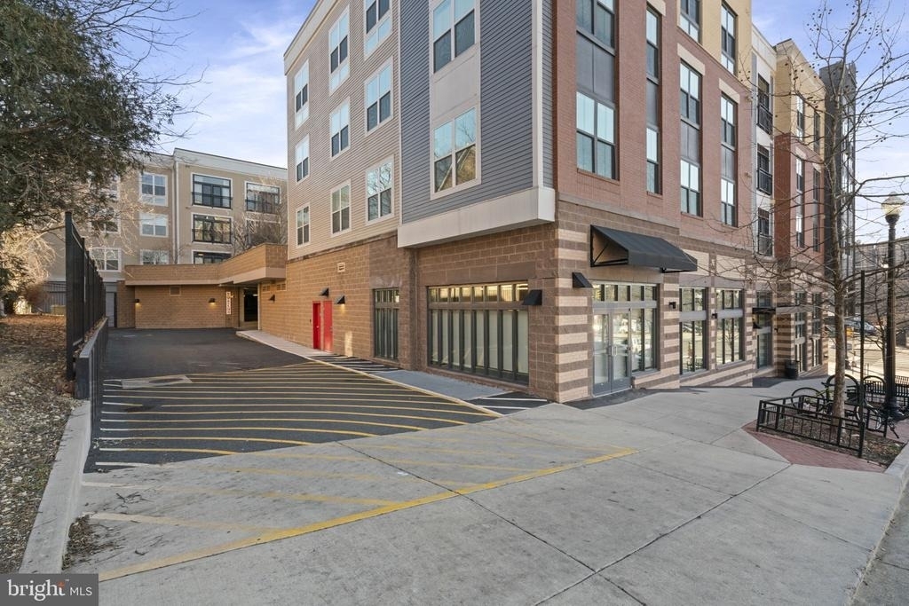 989 S Buchanan Street - Photo 60