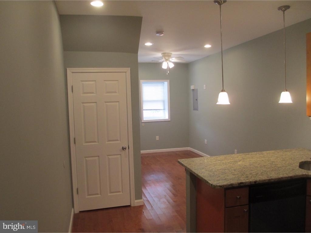 1253 S 27th Street - Photo 2
