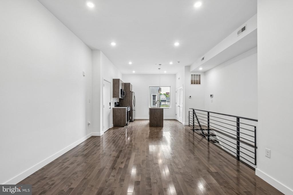 1945 N 7th Street - Photo 12