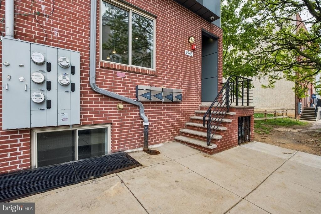 1945 N 7th Street - Photo 32