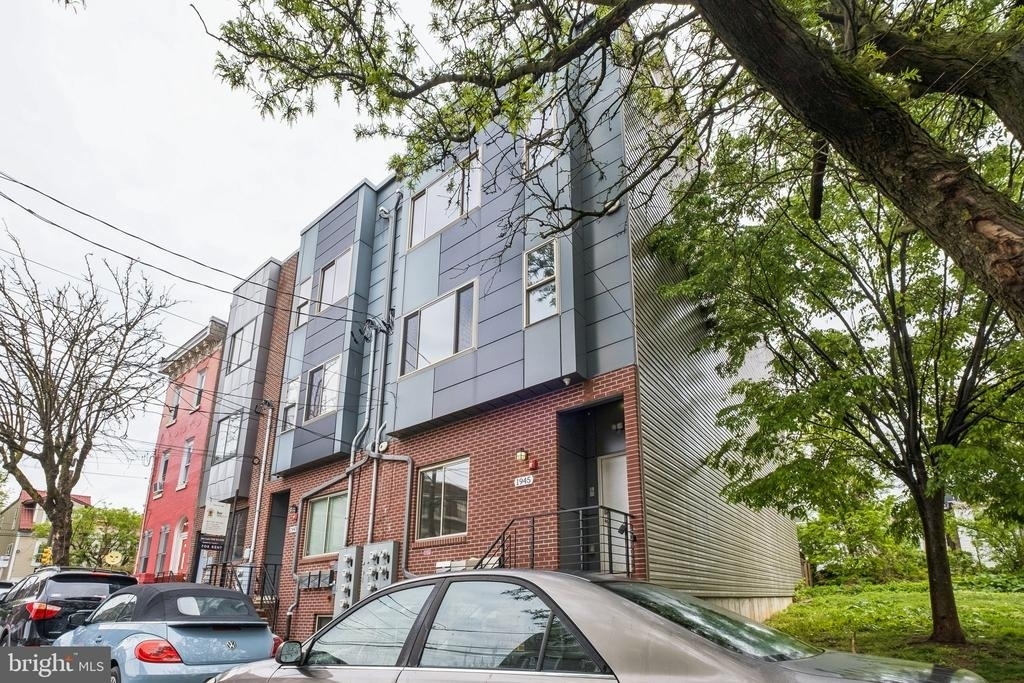 1945 N 7th Street - Photo 34