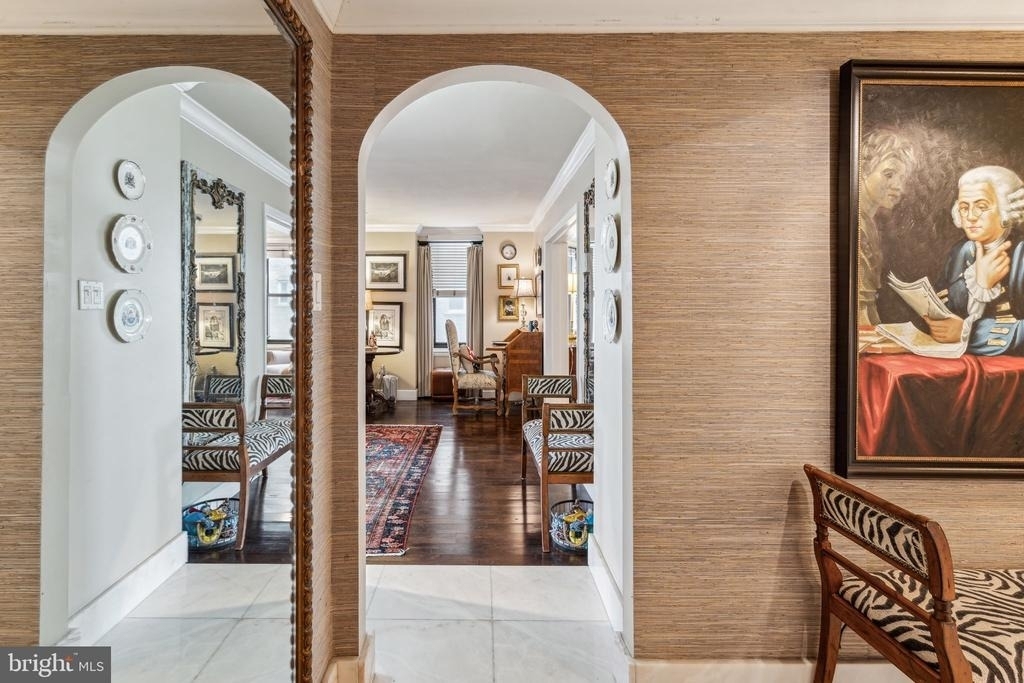 135 S 19th Street - Photo 3