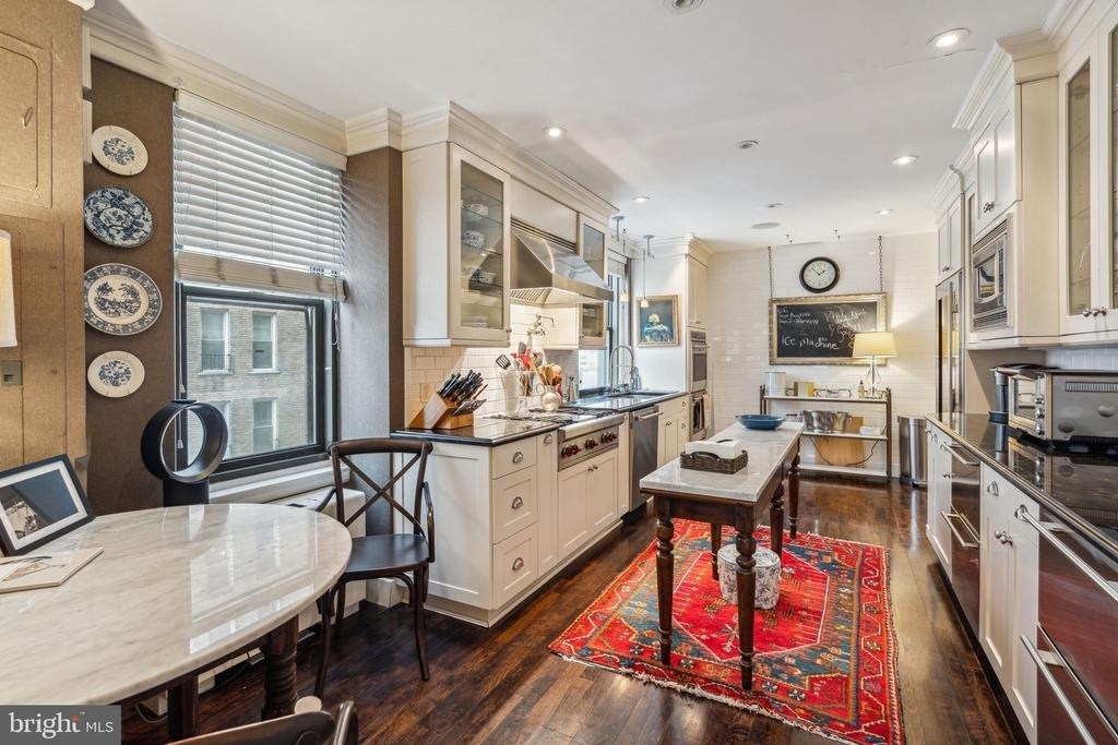 135 S 19th Street - Photo 14