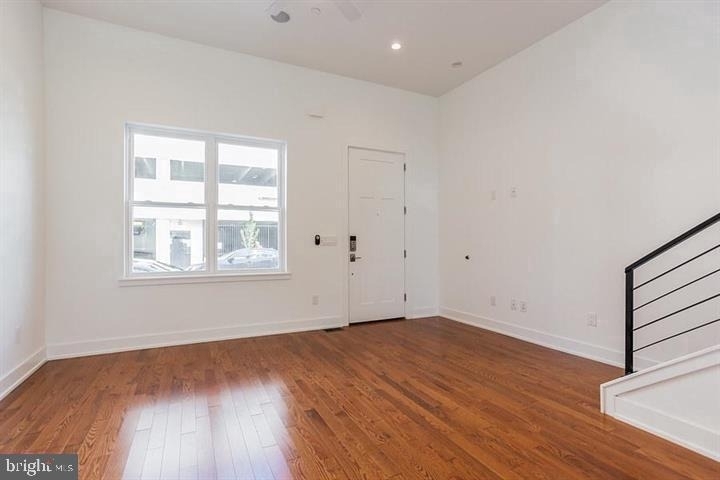 146 W Wildey Street - Photo 7