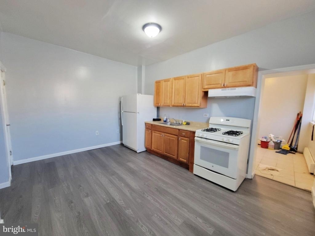 3168 Reach Street - Photo 2