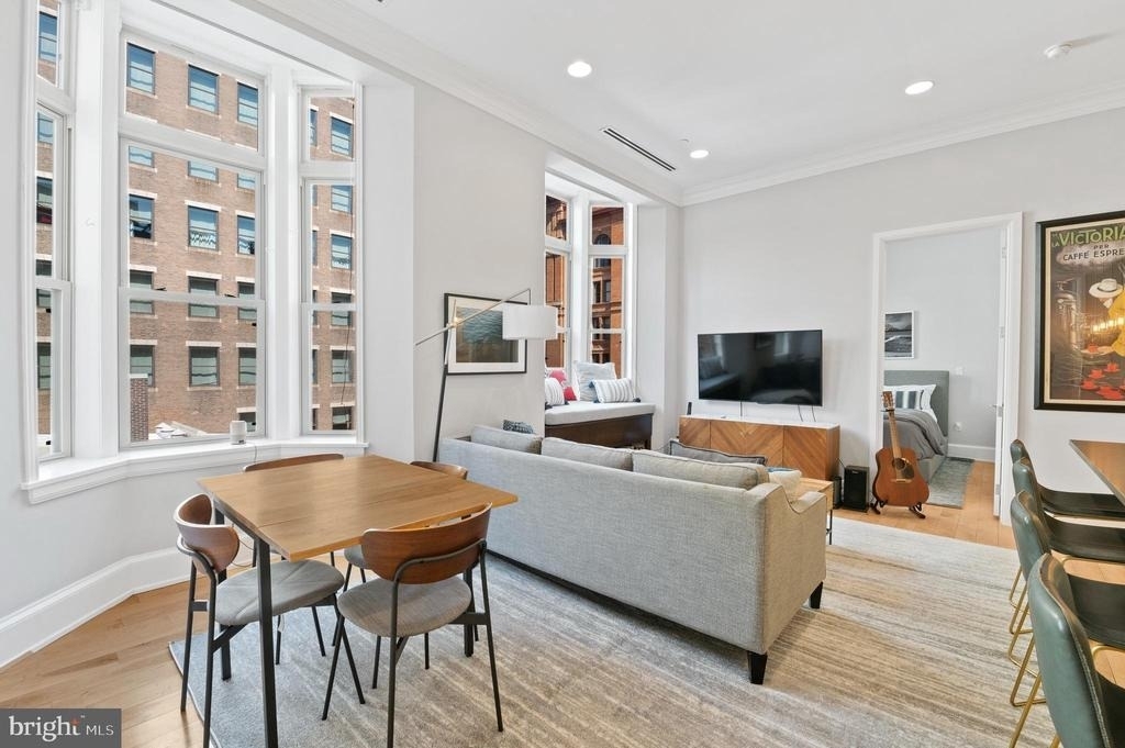 421 Chestnut Street - Photo 6