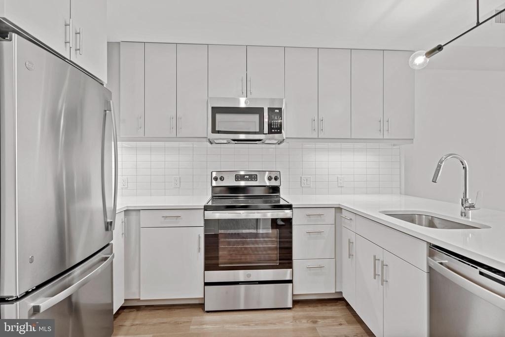 569 N 5th Street - Photo 4