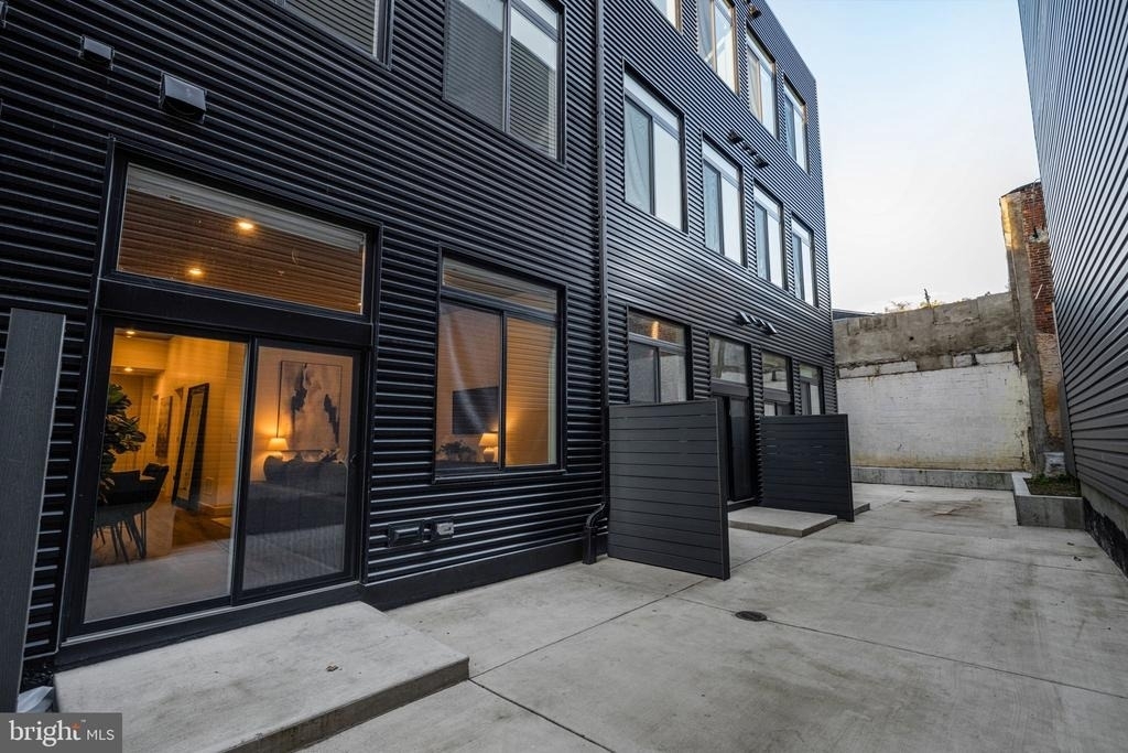 525 N 41st Street - Photo 14