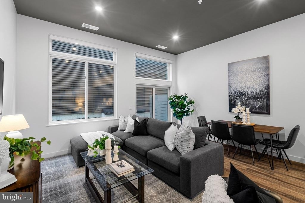 525 N 41st Street - Photo 5