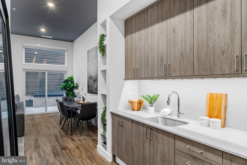 525 N 41st Street - Photo 11