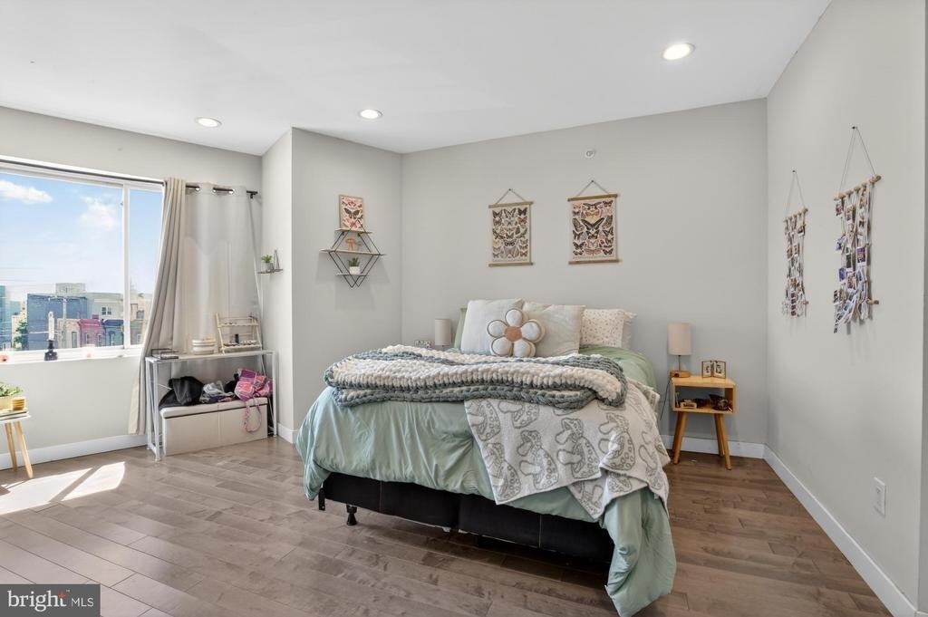 1650 Point Breeze Avenue - Photo 14